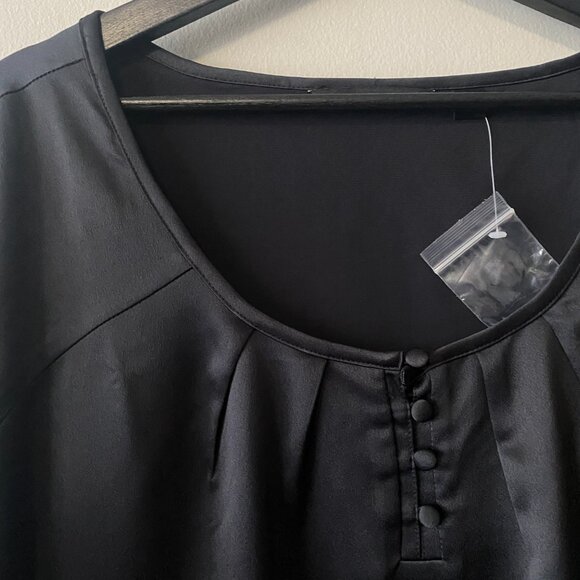 NWT Isaac Mizrah Live! Black Satin Lace Cuffs/Hem Blouse - Picture 5 of 13